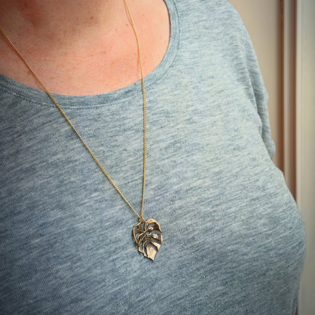 Monstera Leaf Pendant